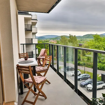 M&d W Karkonoszach 2 Sypialnie, Salon Z Aneksem, Balkon, Widok Na Gory