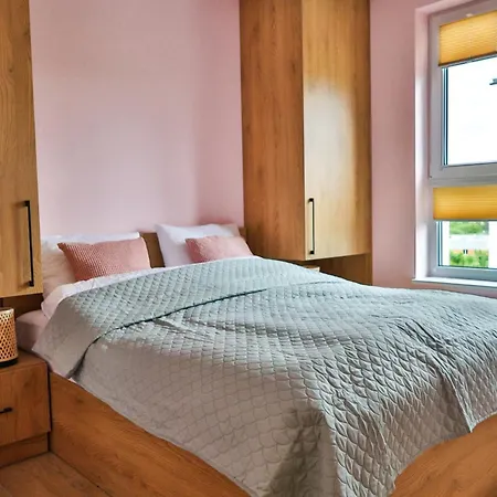 Lägenhet M&d W Karkonoszach 2 Sypialnie, Salon Z Aneksem, Balkon, Widok Na Gory *