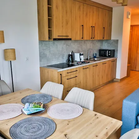 M&d W Karkonoszach 2 Sypialnie, Salon Z Aneksem, Balkon, Widok Na Gory Lägenhet Jelenia Góra